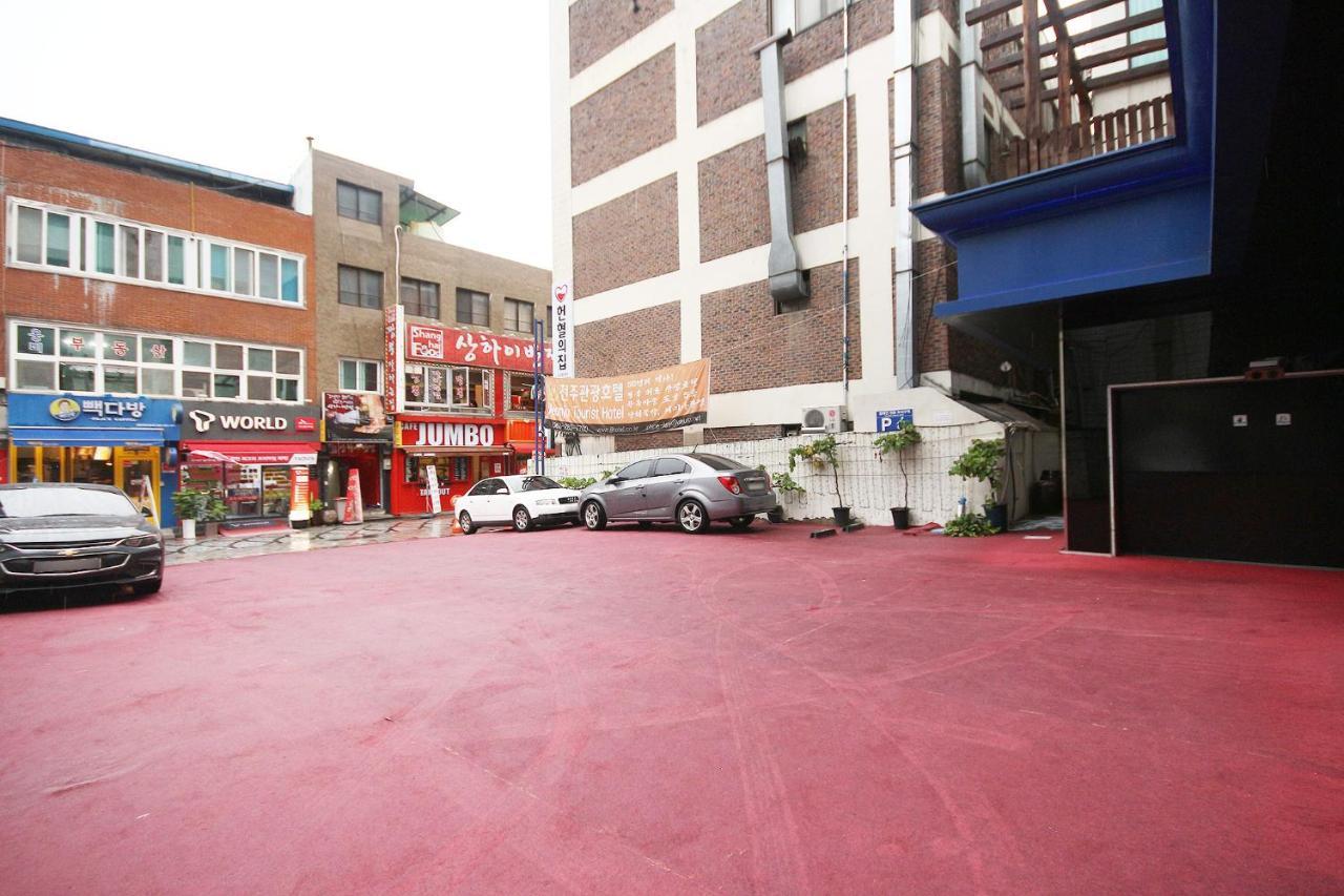 Jeonju Tourist Hotel Экстерьер фото