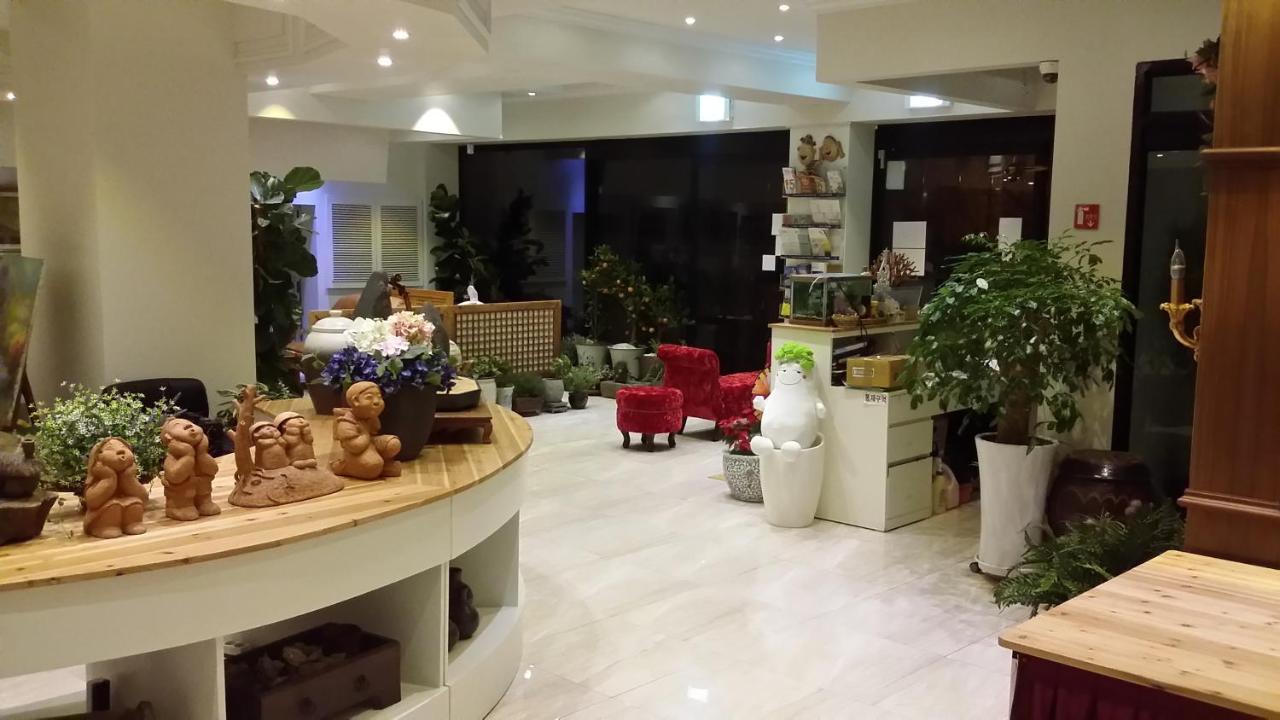 Jeonju Tourist Hotel Экстерьер фото