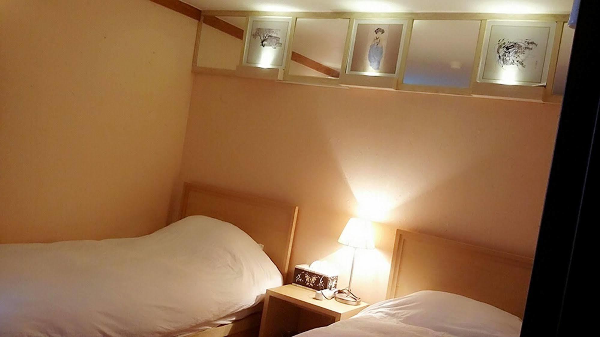 Jeonju Tourist Hotel Экстерьер фото